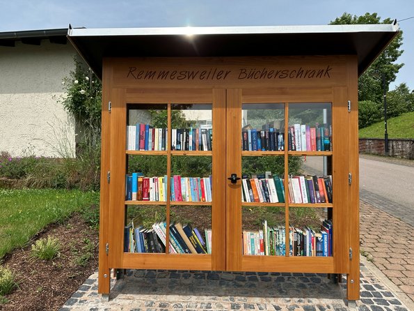 Bücherschrank Remmesweiler